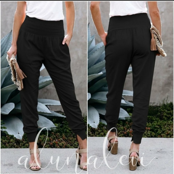 Boutique Pants - High Rise Lightweight Joggers